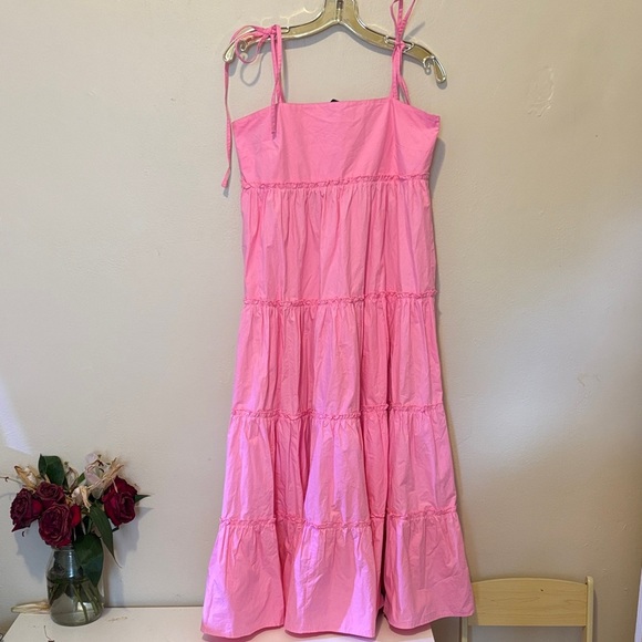 Pink Sleeveless Dress - Picture 1 of 2